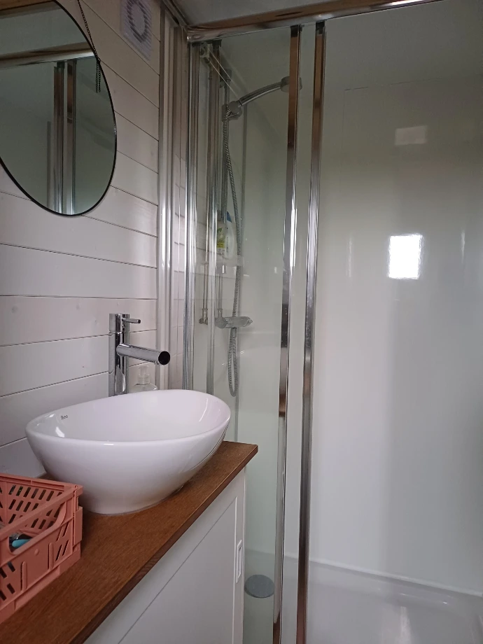 badkamer Tiny House Sunshine Dinieke